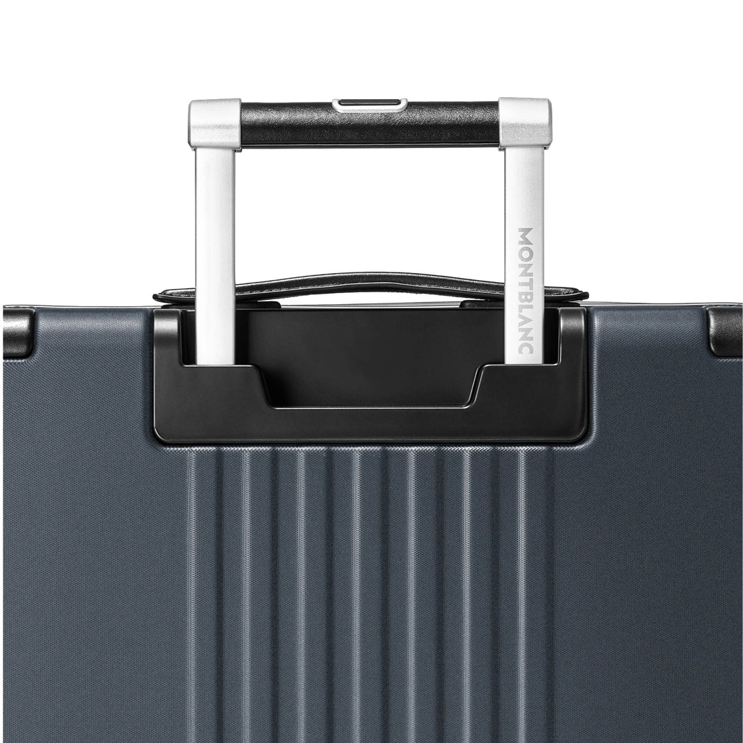 Media Suitcase Model #MY4810