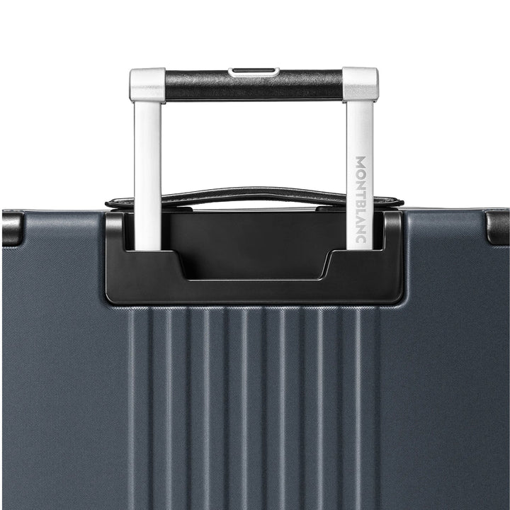 Media Suitcase Model #MY4810