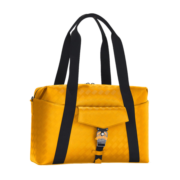 Medium format pochy bag with closure m lock 4810 montblanc extreme 3.0