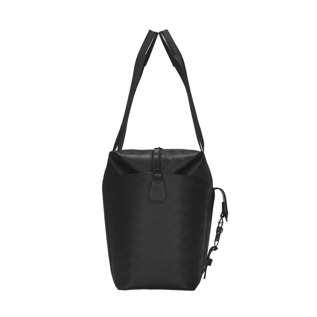 Medium format pochy bag with closure m lock 4810 montblanc extreme 3.0