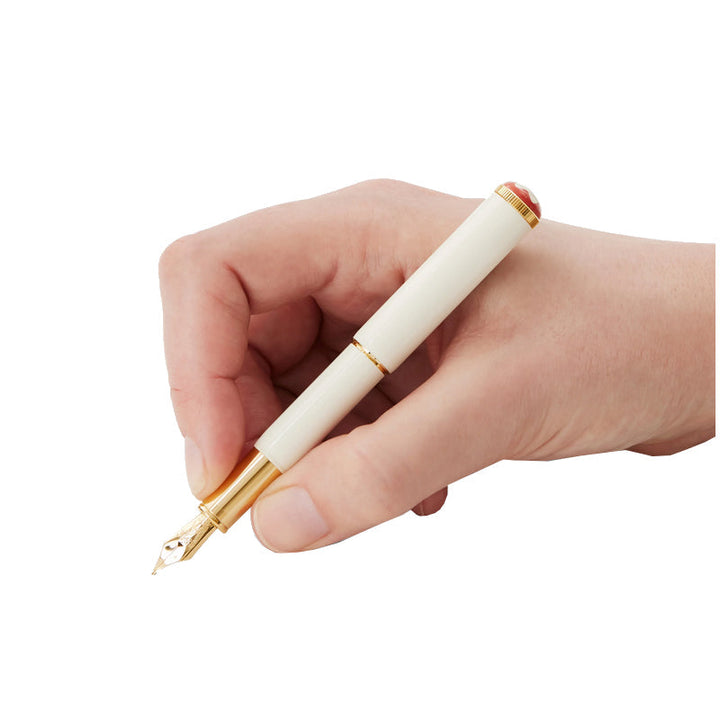 Stylo plume (M) couleur ivoire Montblanc Heritage Rouge et Noir « Baby » Édition Spéciale